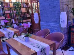 -梅园国际大酒店·自助餐厅(光明港店)