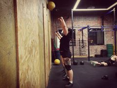 -CrossFit MET综合体能训练馆(朝阳路店)
