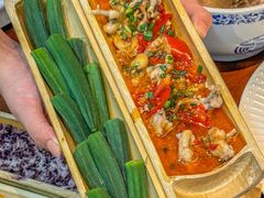 -胡须哥网红竹筒菜