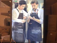 -瑞幸咖啡(解放碑英利大融城店)