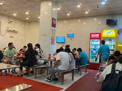 大堂-易记皮肚面(明瓦廊店)