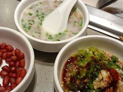 -海底捞火锅(银泰中心店)