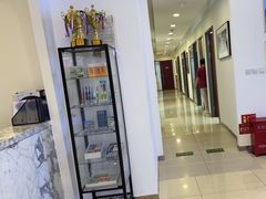 -瑞尔齿科(颐堤港诊所)