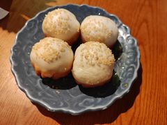 招牌大虾荠菜生煎-鑫震源·苏式大虾生煎(山塘街店)