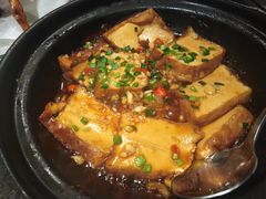 郴州泉水豆腐-费大厨辣椒炒肉(万家丽一店)