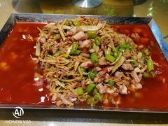 -易老九江湖菜(北滨一路店)