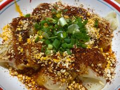 -八二小区抄手(龙湖上城天街店)