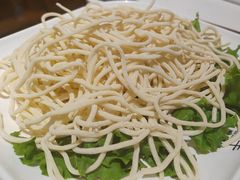 -焯牛潮汕牛肉火锅(云峰街创始店)