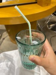 -时尚殿堂明星门店