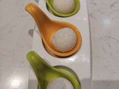 榴莲糯米糍-如轩海鲜砂锅粥(国际能源店)