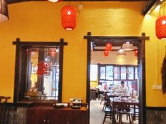 -富正毅三下锅·湘西韵味(天门山索道店)