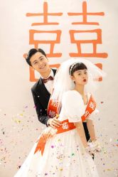 -莫兰迪婚纱摄影