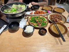 -川堂风·跷脚牛肉·乐山爆炒(宝山日月光店)