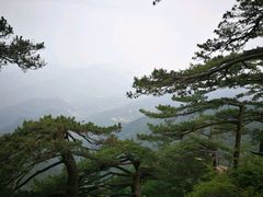 -罗田薄刀峰风景区