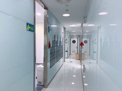 -岳辰齿科(浦东长泰店)