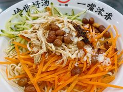 -牛一嘴·兰州牛肉面·大盘鸡(财富中心店)