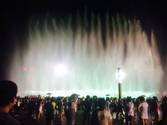 -东港音乐喷泉广场