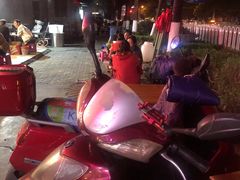 -嗨牛味海鲜烧烤