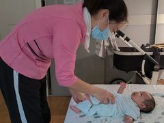-舒月母婴月嫂育儿嫂(静安店)