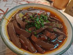 -耙吉吉川味小酒馆(本地人回头店)