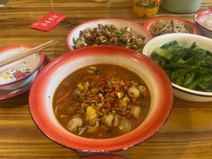 -老三样·美食研究中心(世贸路店)