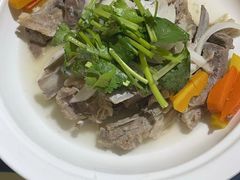 -伊带伊路新疆美食府(呼家楼店)