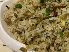 -凤凰路何眼镜香辣蟹(花果园店)