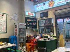 -晓彭肥肠鸡·泡椒鸡火锅(水木天地店)