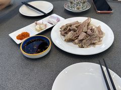 -小叶手抓·非遗·清真食品(治平路店)
