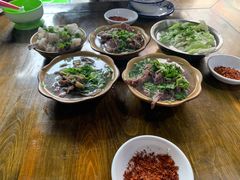 -小杨翘脚牛肉
