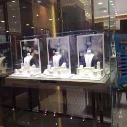 -潮宏基珠宝(天虹石路店)