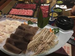 -左庭右院鲜牛肉火锅(新梅广场店)