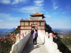 -鸡鸣山旅游景区