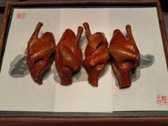 脆皮乳鸽-北京泰富酒店-柏景轩中餐厅