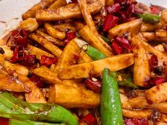 尖椒鱿鱼须-亢龙太子酒轩(东湖店)