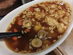 -何师烧烤·香辣蟹·川菜·30年老品牌(太古里旗舰店)