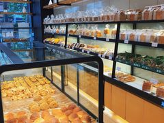 面包甜点陈列柜-御蝶坊生日蛋糕KNAC(创业店)