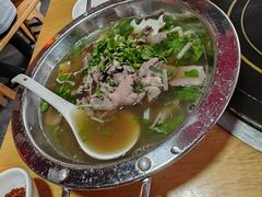 -大众跷脚牛肉馆·非遗传承单位(峨眉山店)