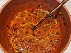 -云海肴·汽锅鸡·云南菜(天山百盛优客店)