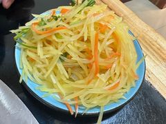 -小媳妇铁锅炖鱼(世博园店)