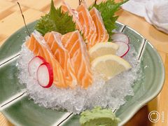 特肥三文鱼腹生鱼片-晶吉·居酒屋·烧鸟·生鱼饭(中山区民主广场店)