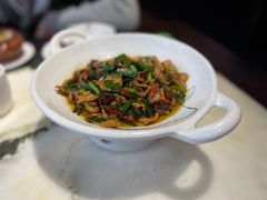 -蔼若春.传承三十年云南菜(金碧公园店)