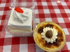 -红宝石·鲜奶小方·海派西点房(南丹店)