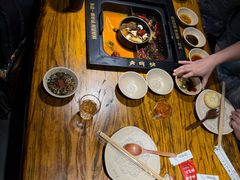 -老牌坊云南鱼豆花火锅(嵩山店)