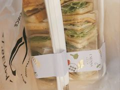 -罗森尼娜(德思勤店)