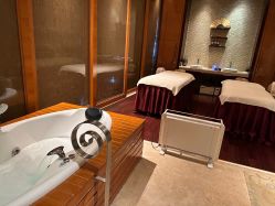 -青岛香格里拉·氣水疗中心