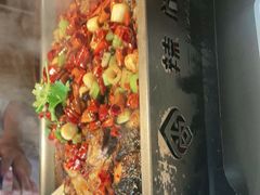 -辣尚瘾·烤鱼·新川菜(交大直营店)