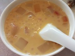 杨枝甘露-豫园万丽酒店-万丽轩中餐厅(河南南路店)