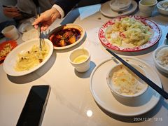 -江渔儿酸菜鱼(万科东荟城店)