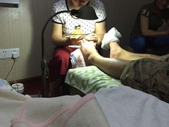 -庆华脚艺馆